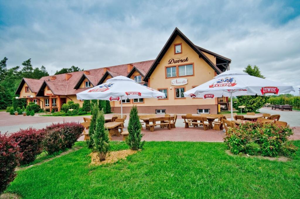 Dworek Novello Banino Exteriér fotografie